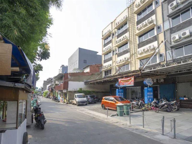 Oyo 3754繁荣大厦酒店 雅加达 外观 照片